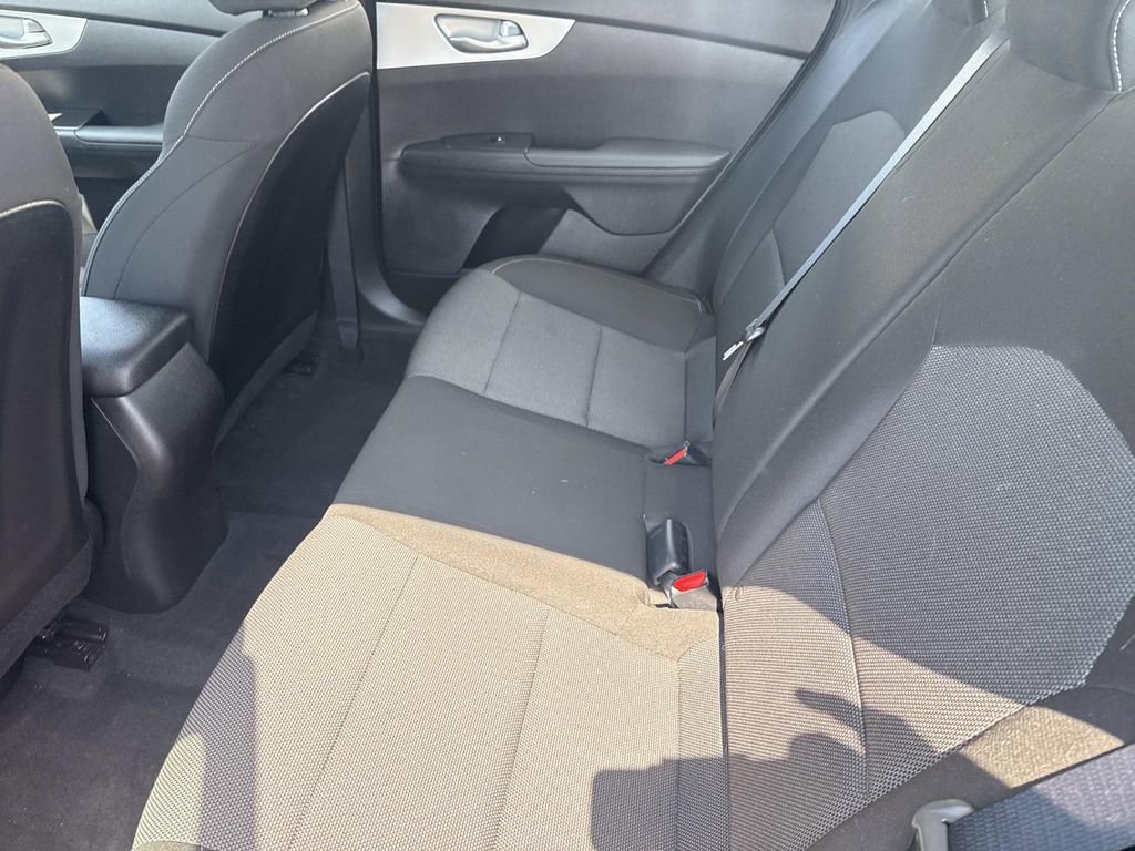 Used 2023 Kia Forte LXS image 13
