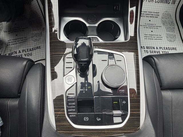 Used 2019 BMW X7 xDrive50i w/ M Sport Package image 22
