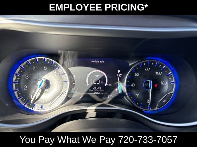 Used 2022 Chrysler Pacifica Touring-L FWD image 27