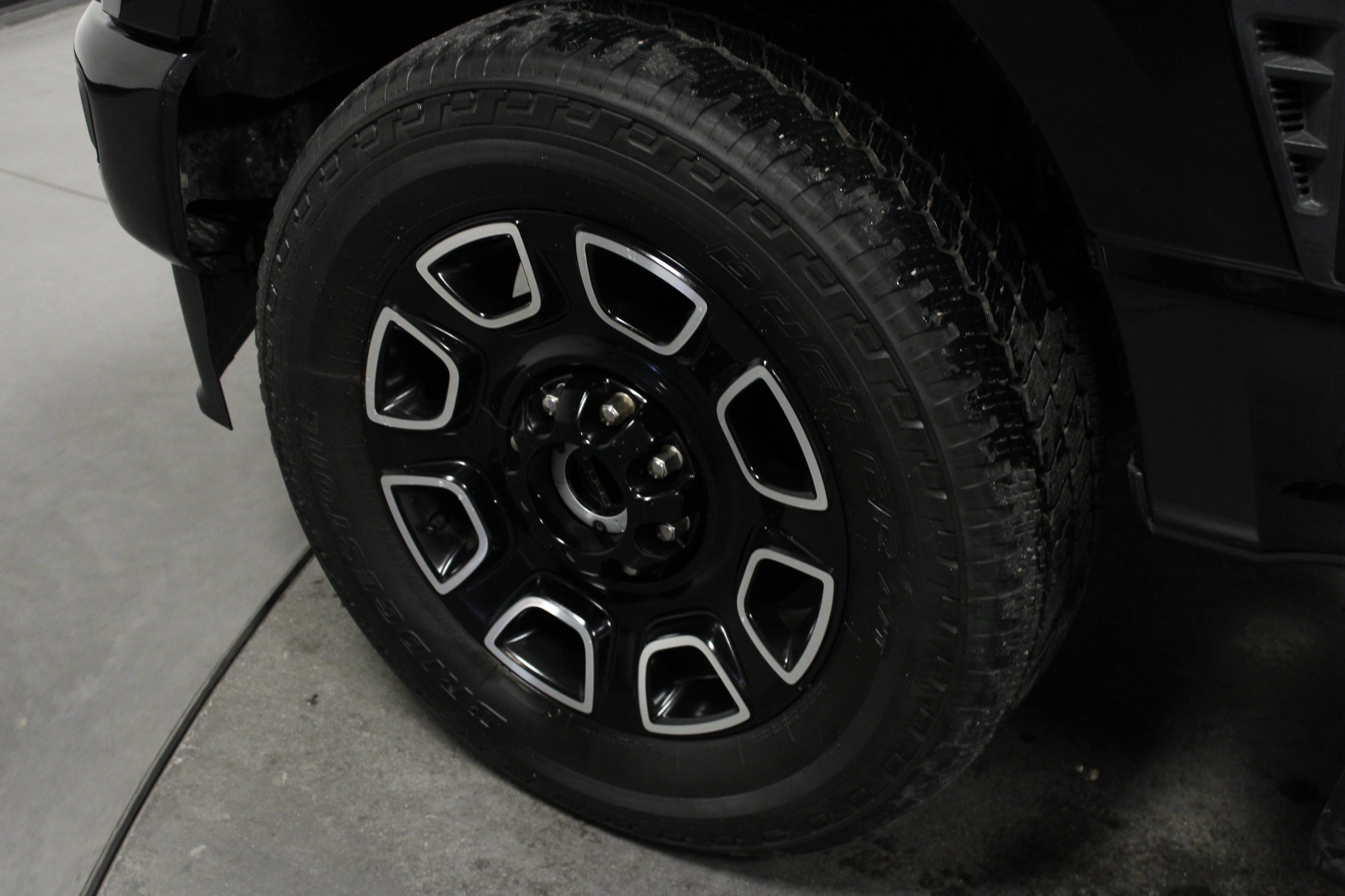 Used 2025 Ford F250 Platinum AWD/4WD image 10