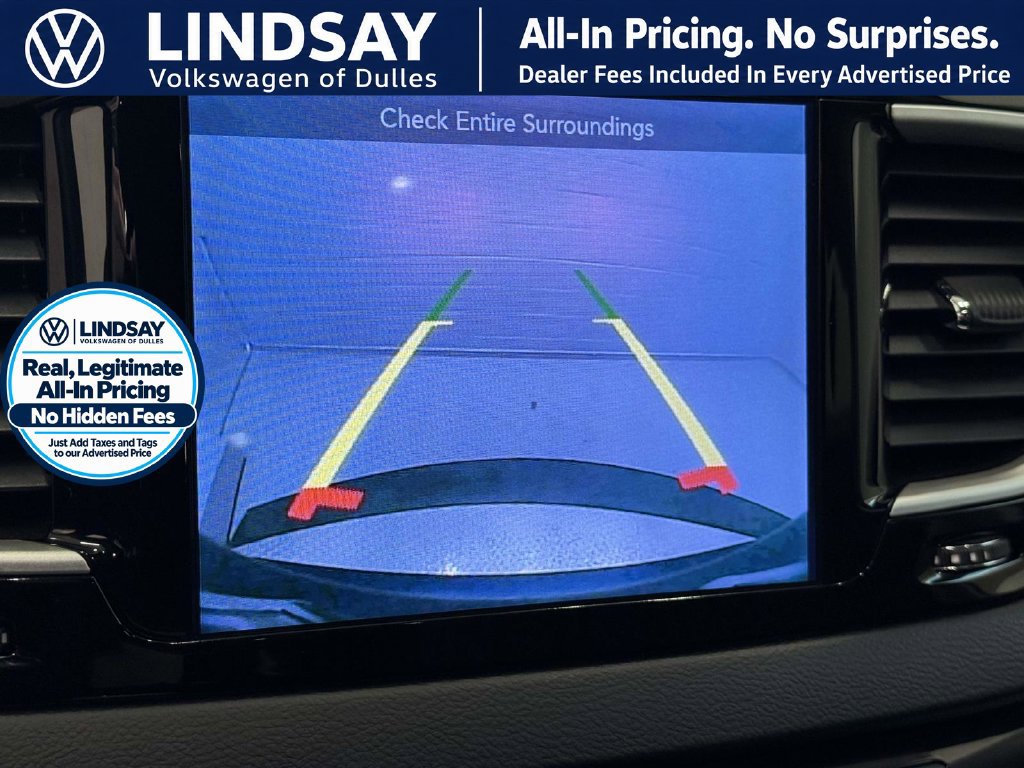 Used 2017 Chrysler Pacifica Touring FWD image 17