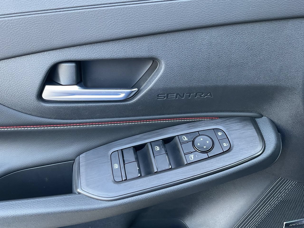 New 2027 Nissan Sentra SR w/ SR Premium Package FWD image 20