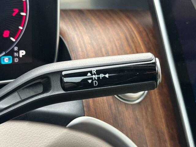 Used 2026 Mercedes-Benz GLC 300 image 24
