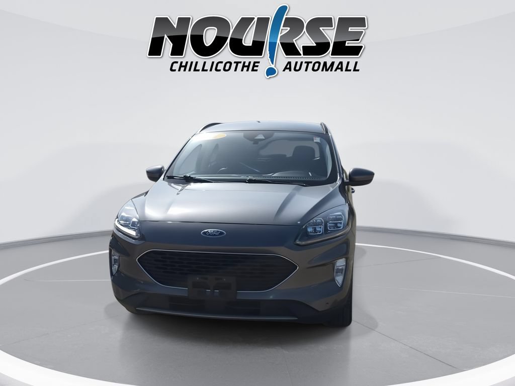 Used 2021 Ford Escape Titanium AWD/4WD image 3
