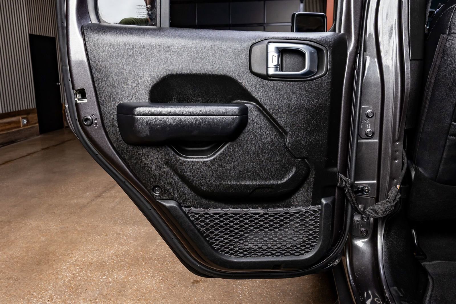 Used 2021 Jeep Wrangler Unlimited Sport AWD/4WD image 37