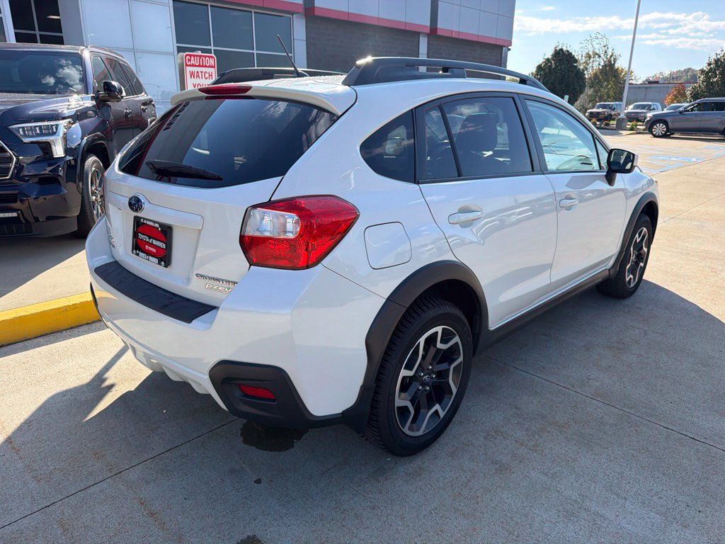 Used 2016 Subaru Crosstrek 2.0i Premium AWD/4WD image 4
