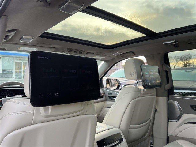 Certified 2023 Cadillac Escalade Sport Platinum image 19