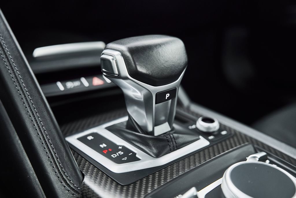 Used 2017 Audi R8 V10 plus AWD/4WD image 61