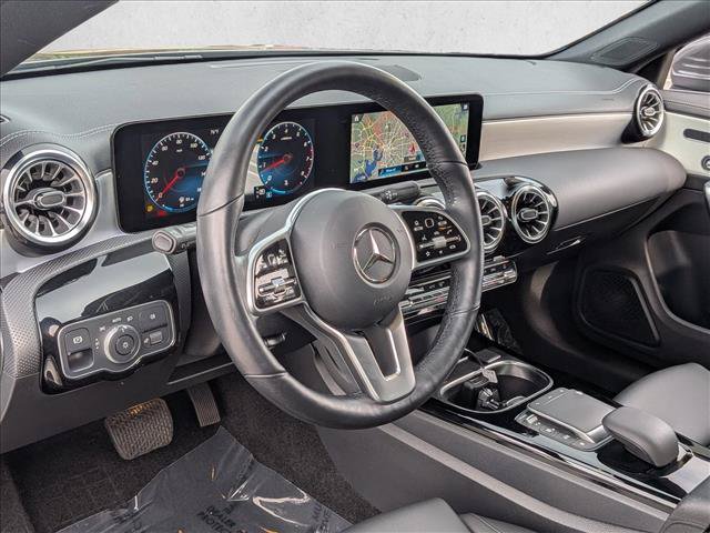 Used 2022 Mercedes-Benz CLA 250 4MATIC image 10