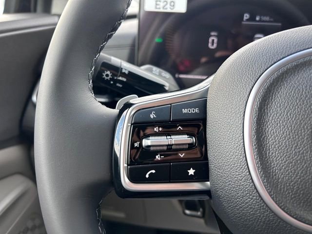 New 2026 Kia Carnival EX FWD image 12