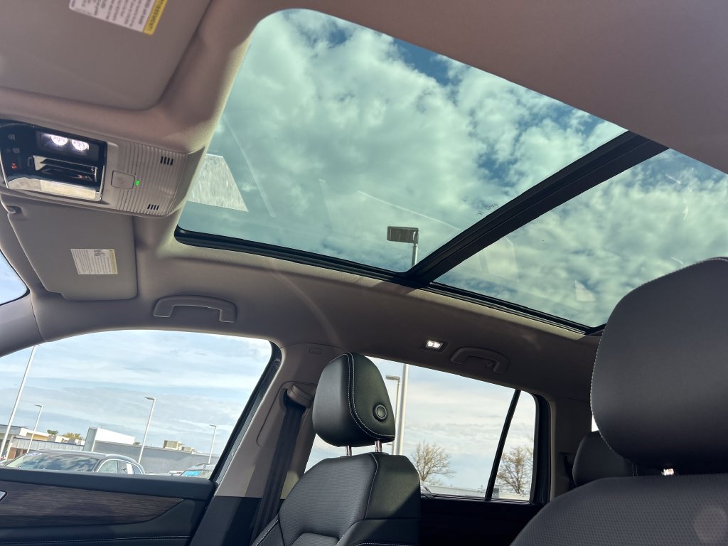 New 2026 Volkswagen Atlas SEL AWD/4WD image 11
