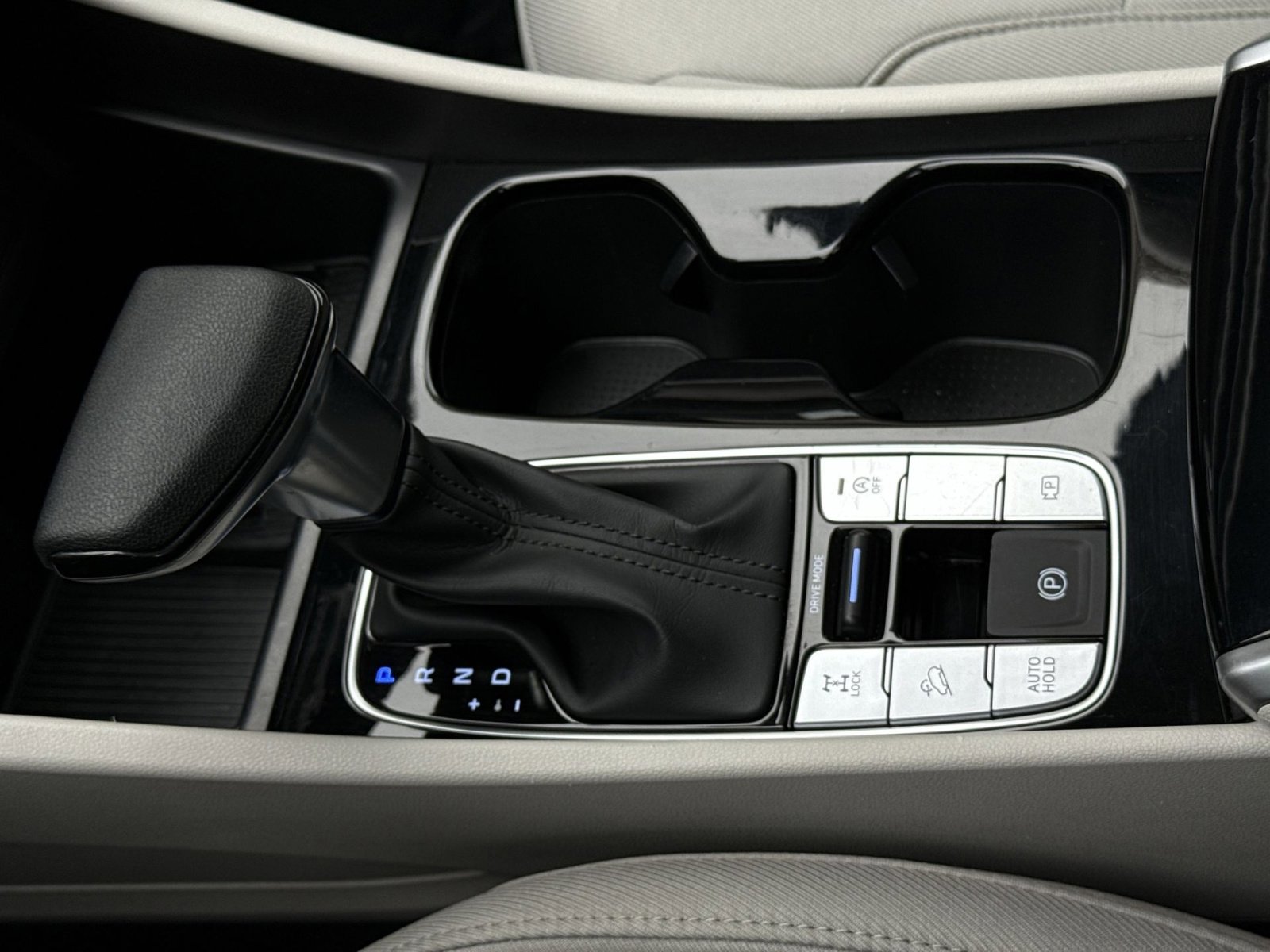 Certified 2025 Hyundai Tucson SEL image 19