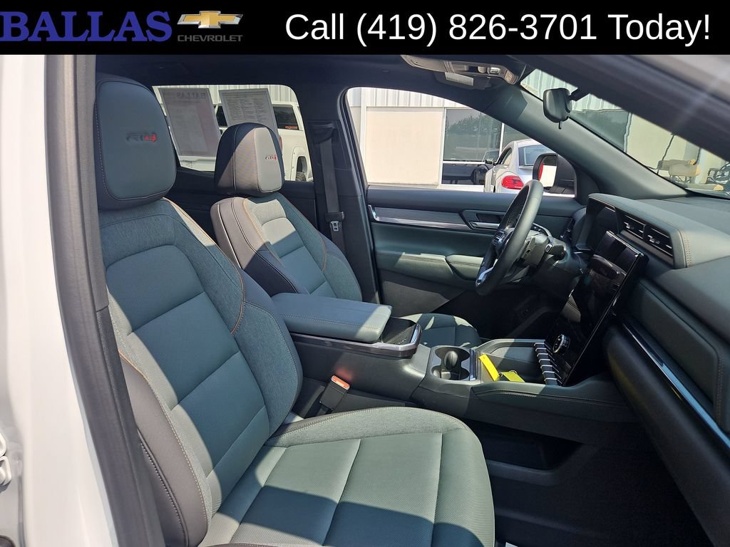 Certified 2026 GMC Terrain AT4 AWD/4WD image 25