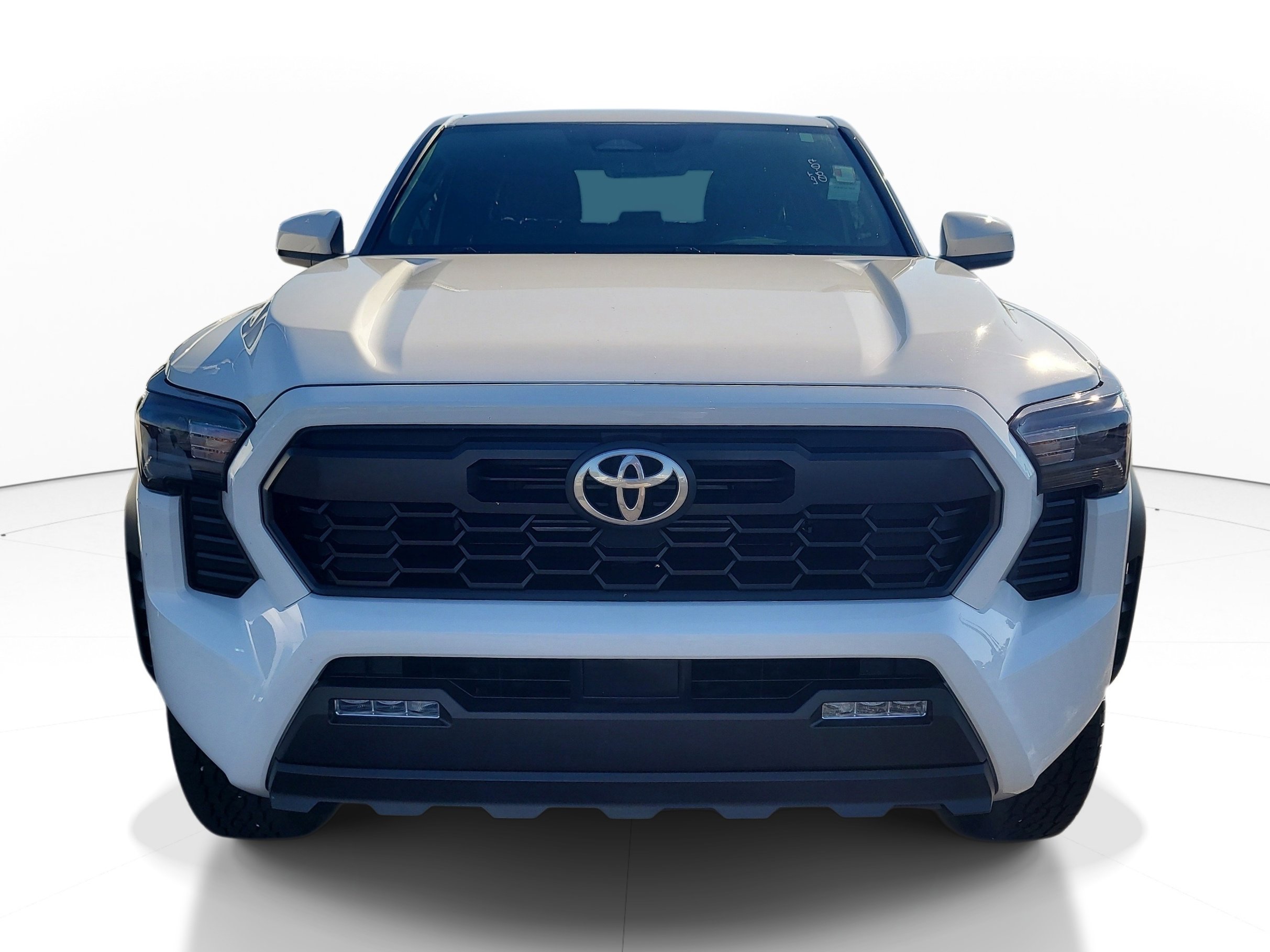 Used 2024 Toyota Tacoma TRD Off-Road AWD/4WD image 2