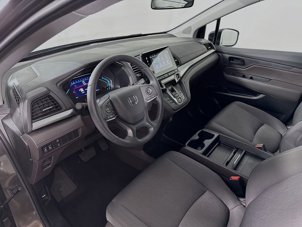 Used 2023 Honda Odyssey EX image 9
