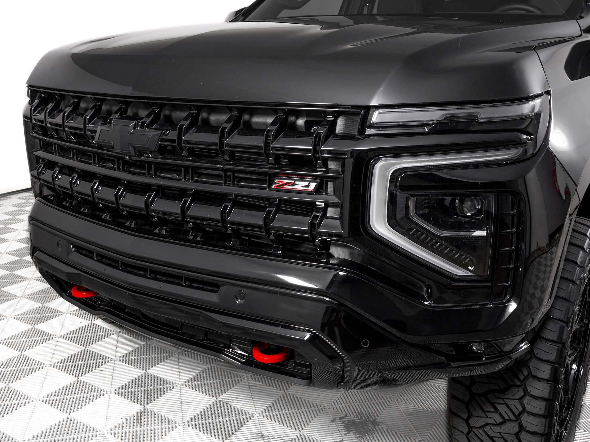 Used 2026 Chevrolet Tahoe Z71 w/ Comfort Package image 33