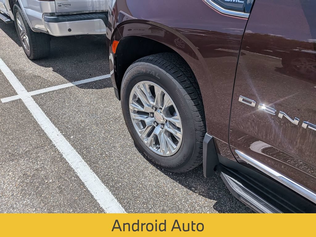 Used 2023 GMC Yukon Denali AWD/4WD image 6