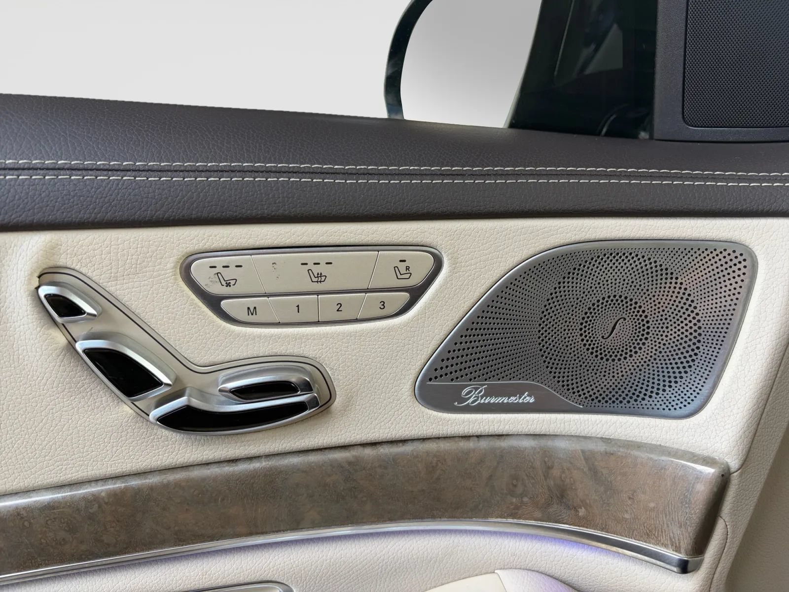 Used 2014 Mercedes-Benz S 550 Sedan image 22