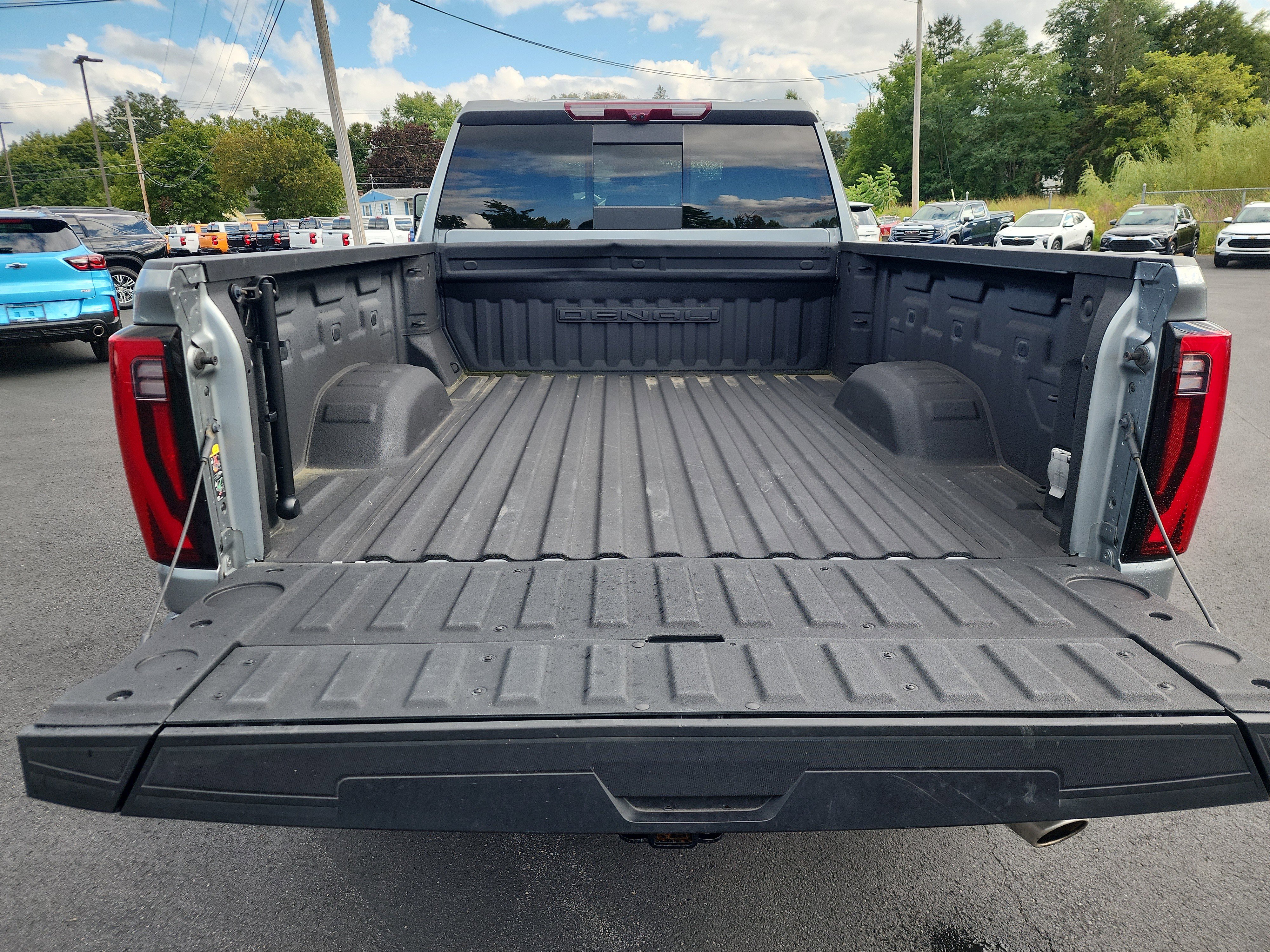 Certified 2024 GMC Sierra 2500 Denali w/ Denali Reserve Package image 36