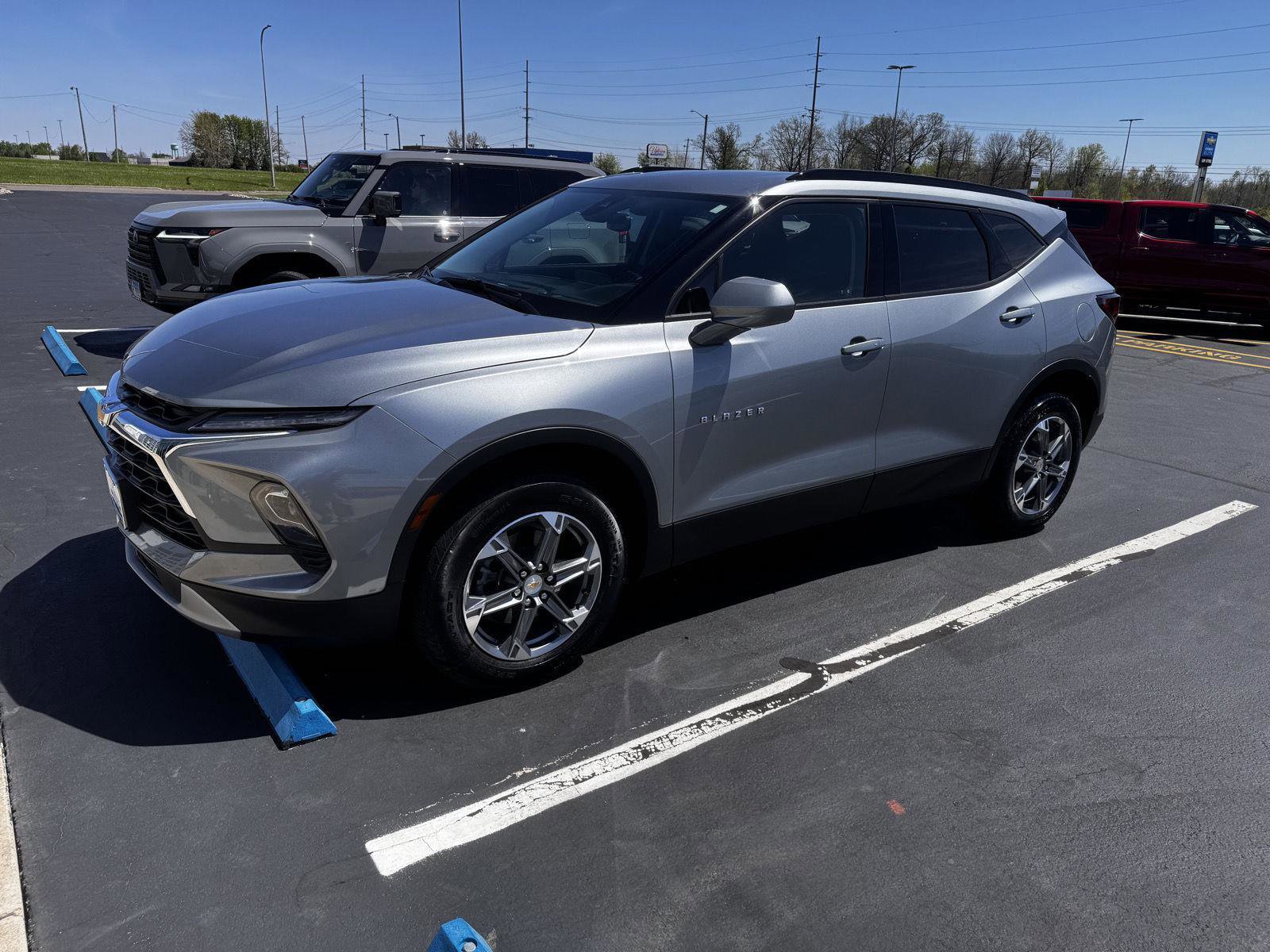 Used 2024 Chevrolet Blazer LT w/ Convenience Package image 6