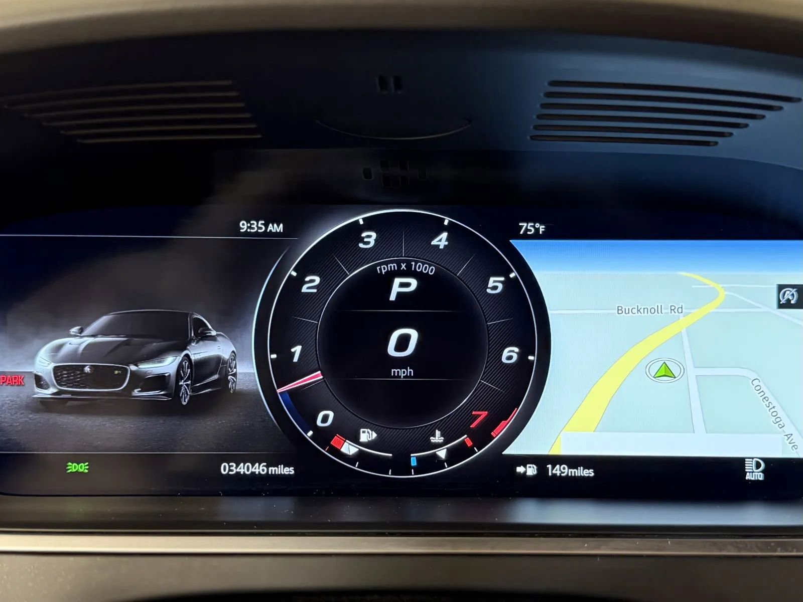 Used 2021 Jaguar F-TYPE R AWD/4WD image 18