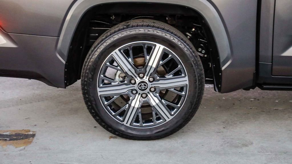 Used 2023 Toyota Tundra Capstone image 12