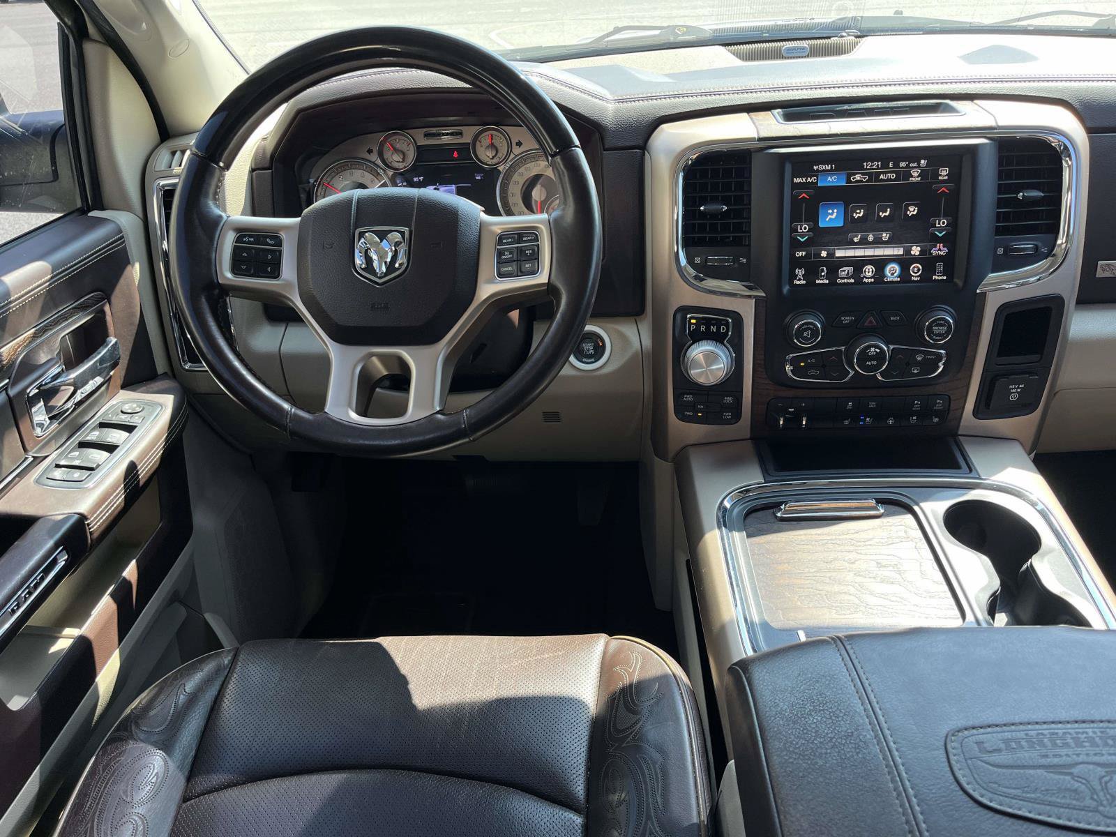 Used 2016 RAM 1500 Laramie Longhorn w/ Convenience Group AWD/4WD image 13