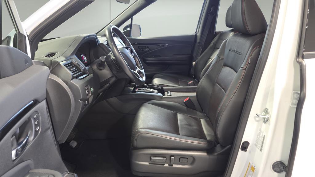 Used 2022 Honda Pilot Black Edition image 10