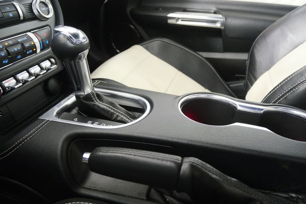 Used 2022 Ford Mustang GT Premium w/ Equipment Group 401A image 21