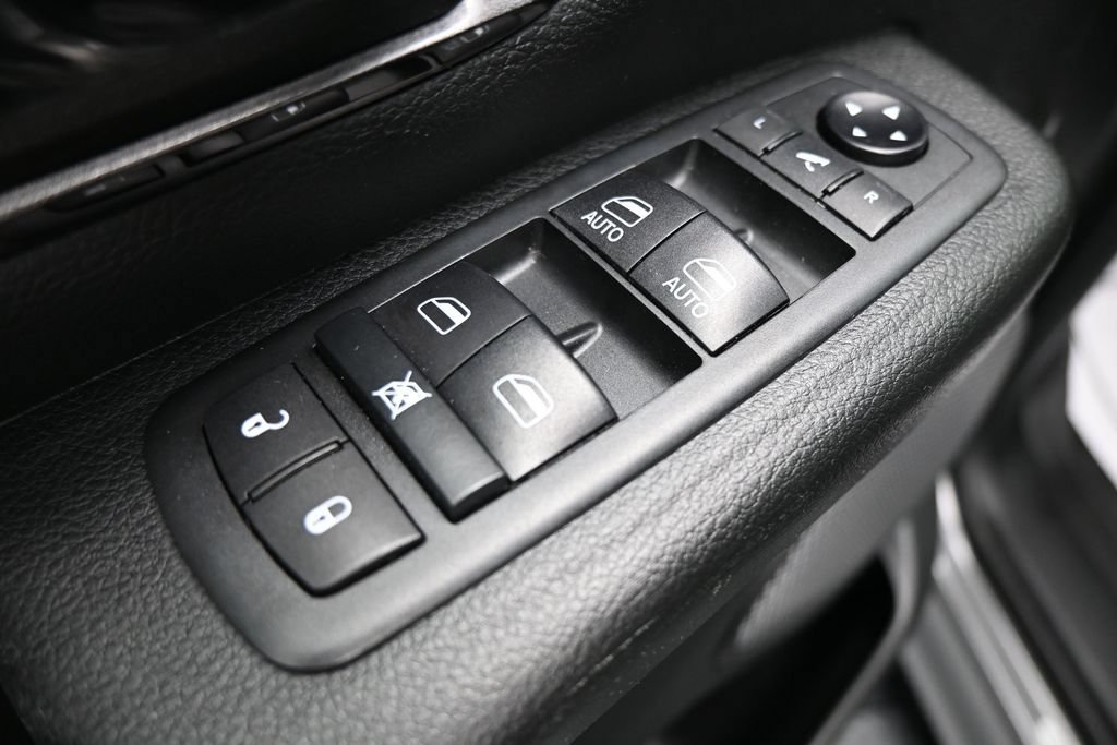 Used 2020 RAM 1500 Big Horn w/ Built-to-serve Edition AWD/4WD image 11