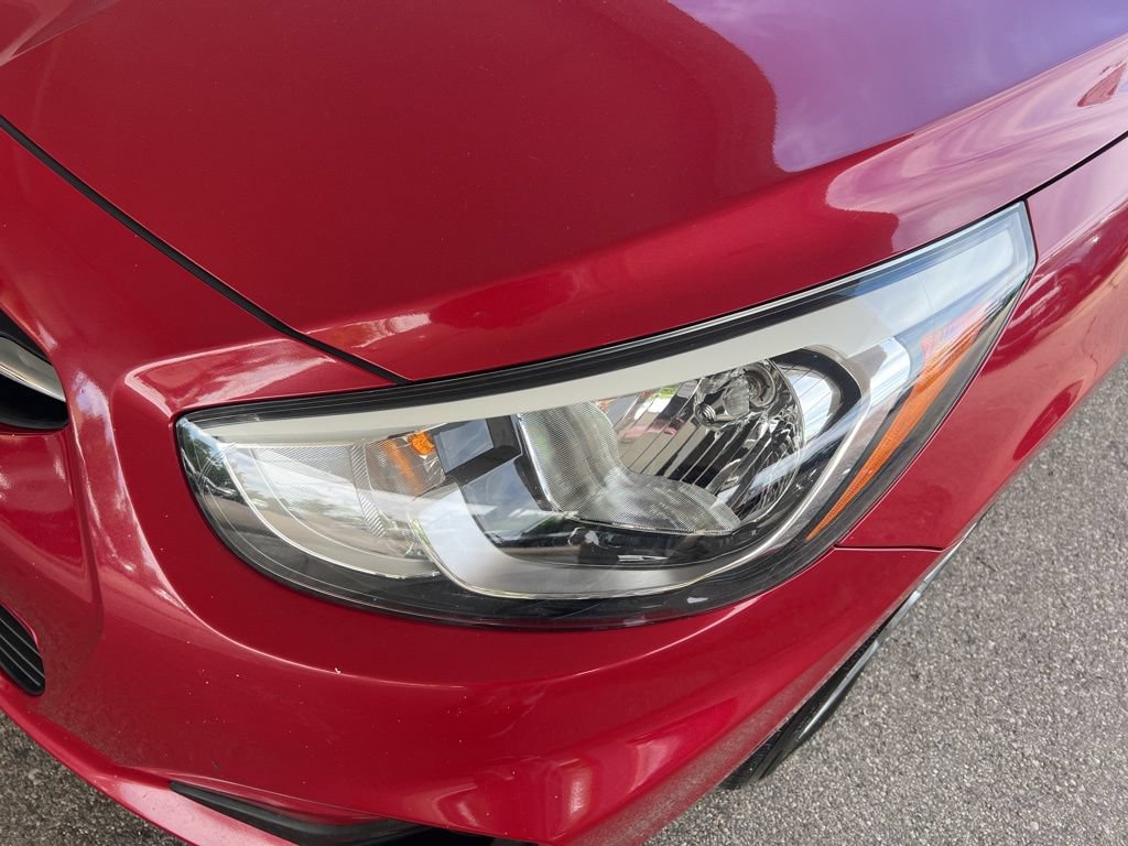 Used 2017 Hyundai Accent SE FWD image 26