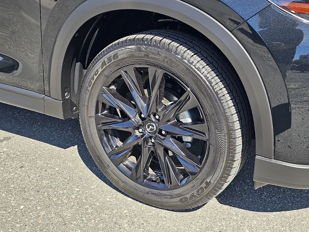 Certified 2025 MAZDA CX-5 Carbon Edition image 9