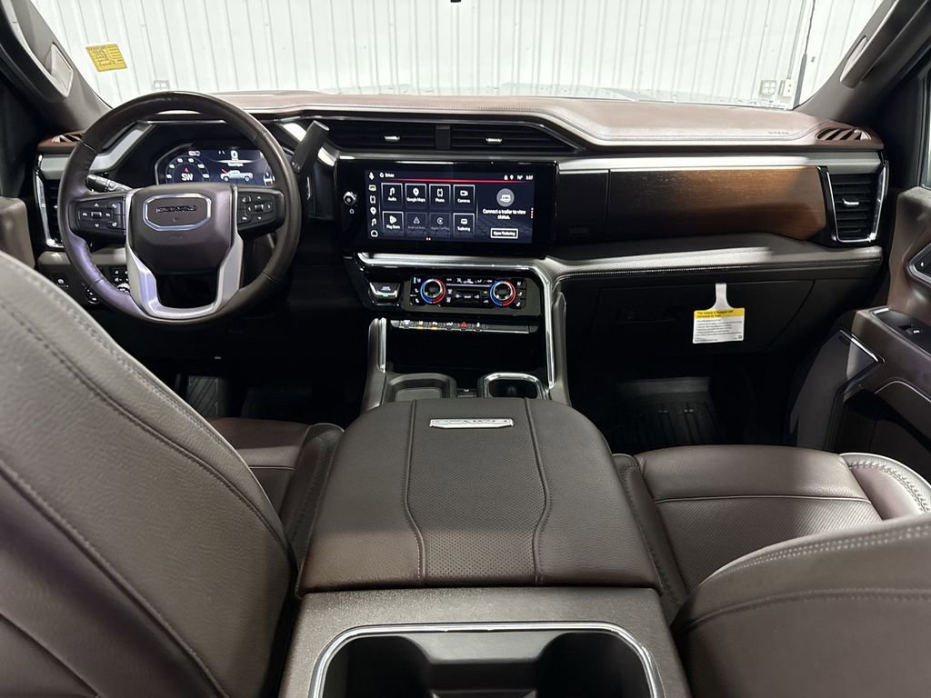 Used 2024 GMC Sierra 3500 Denali w/ Denali Reserve Package image 21