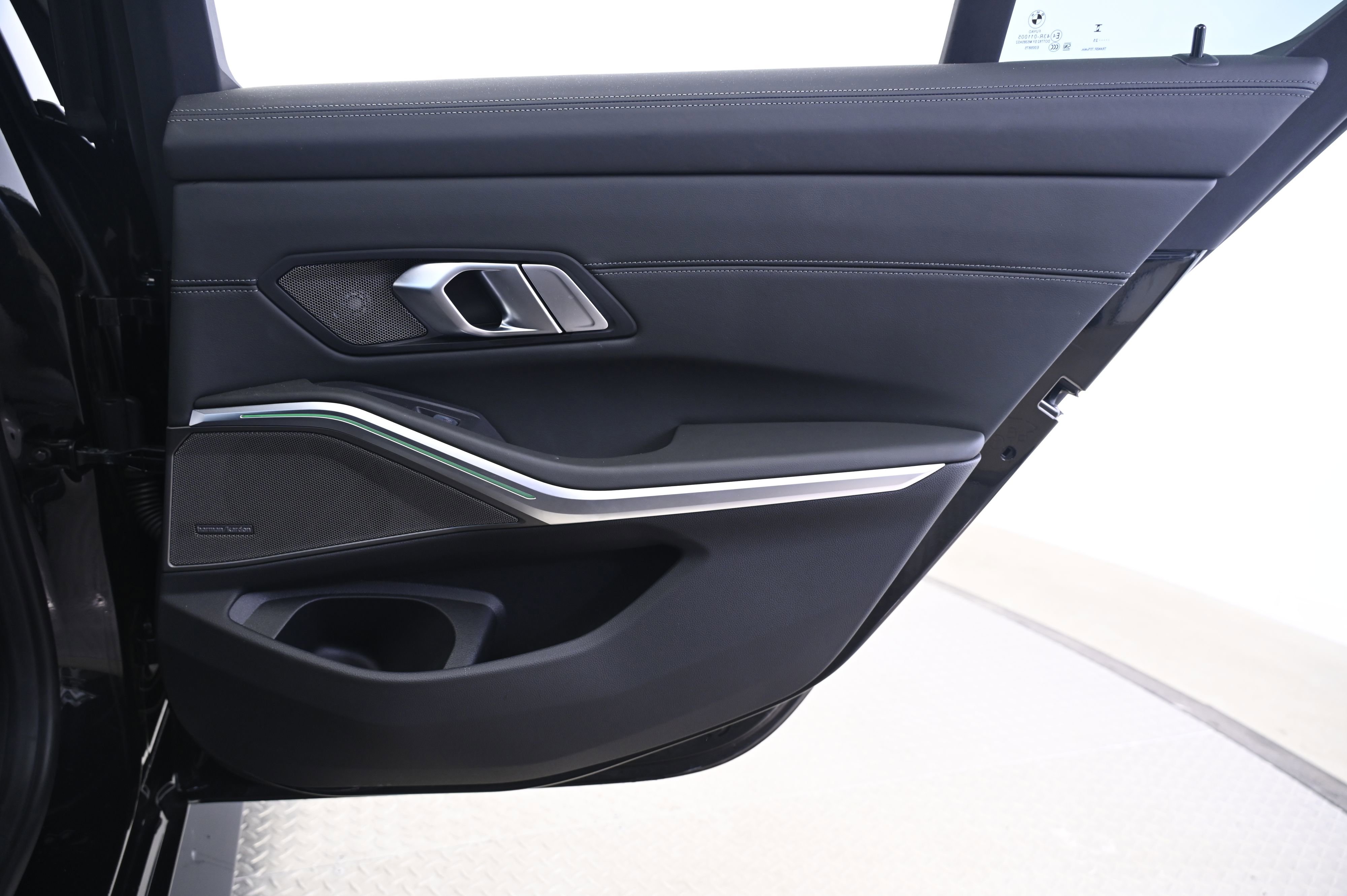 Used 2025 BMW M3 Competition w/ Executive Package image 16