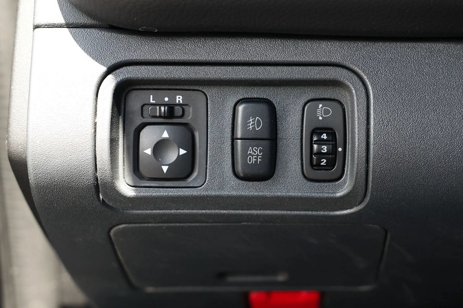 Used 2009 Mitsubishi Eclipse GT FWD image 38