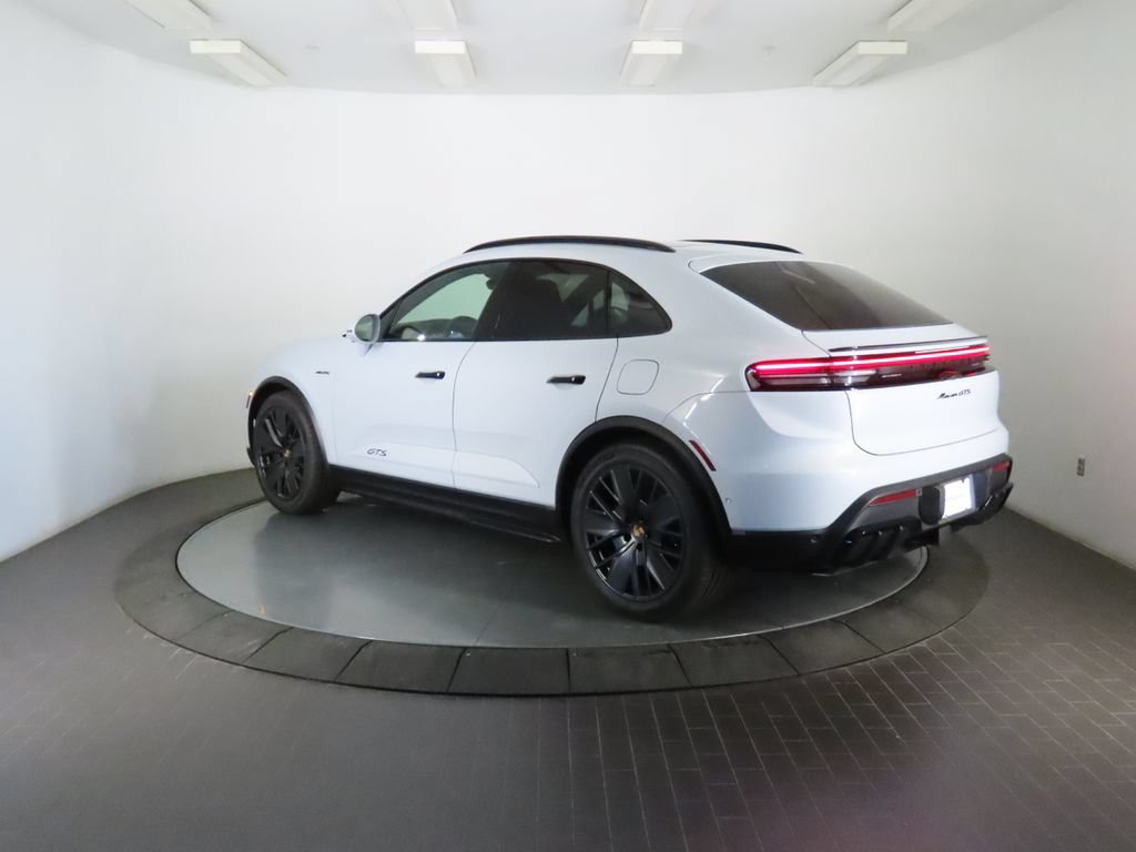 New 2026 Porsche Macan GTS Electric AWD/4WD image 3