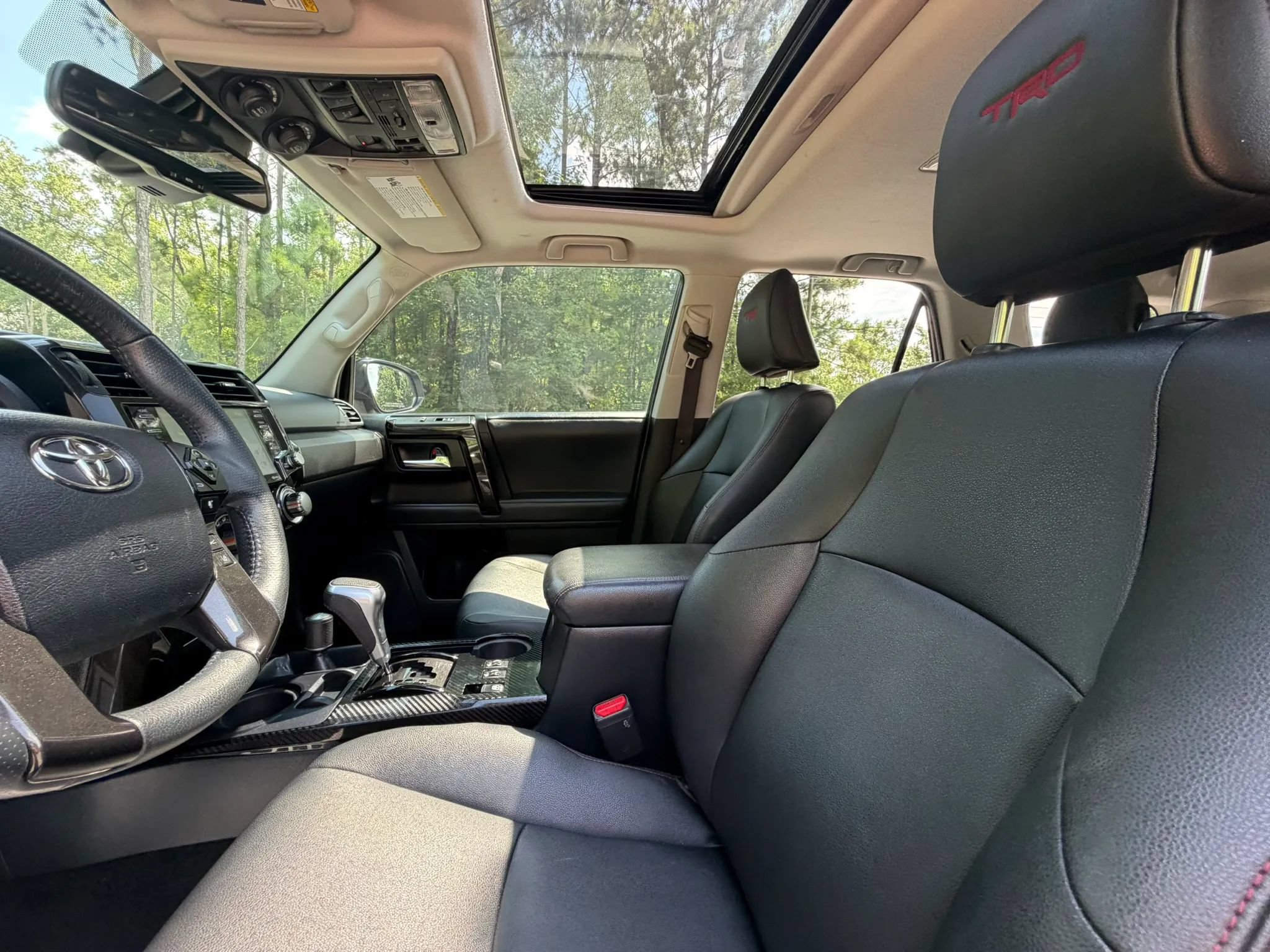 Used 2020 Toyota 4Runner TRD Off-Road Premium w/ Moonroof Package AWD/4WD image 10