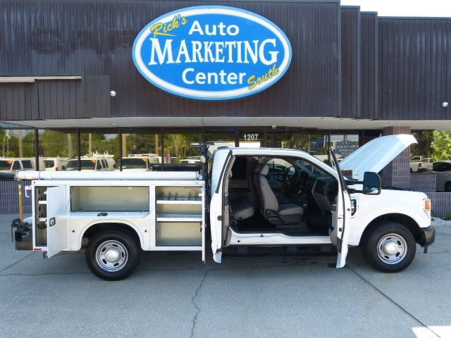 Used 2021 Ford F250 XL w/ Power Equipment Group RWD image 25