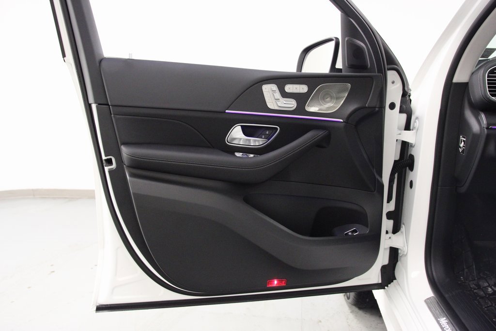 New 2026 Mercedes-Benz GLS 450 GLS 450 image 14