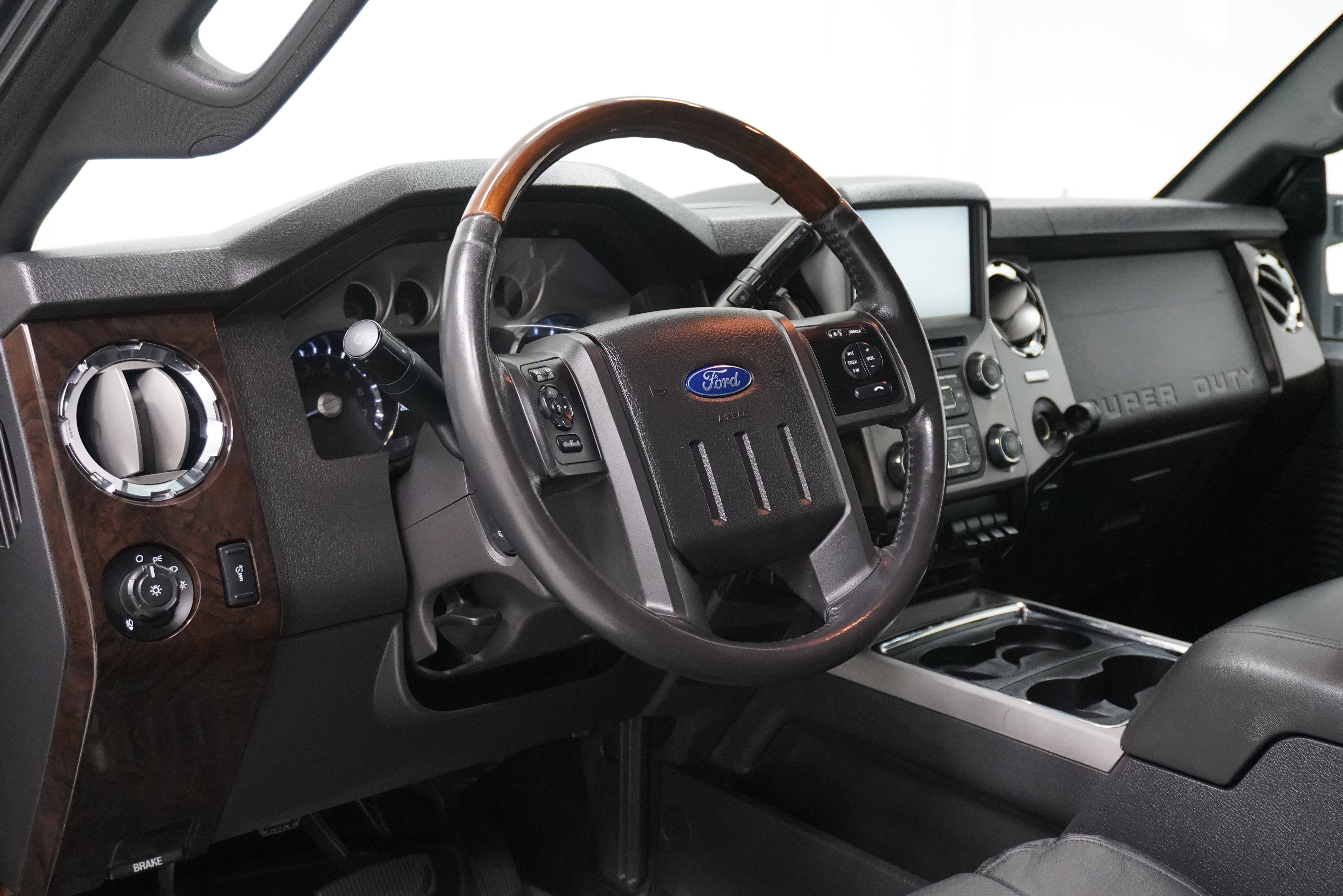 Used 2016 Ford F250 Platinum image 8
