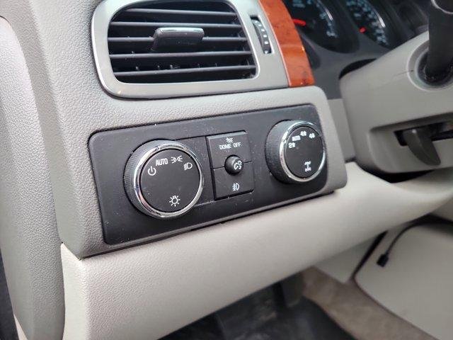 Used 2009 Chevrolet Tahoe LT w/ Luxury Package image 23