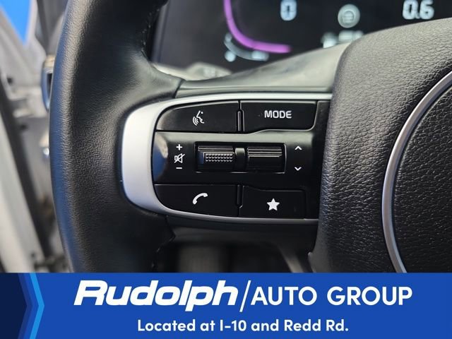 Used 2025 Kia Sportage EX image 21