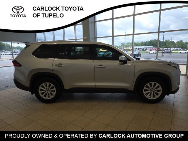 Used 2025 Toyota Grand Highlander FWD image 9