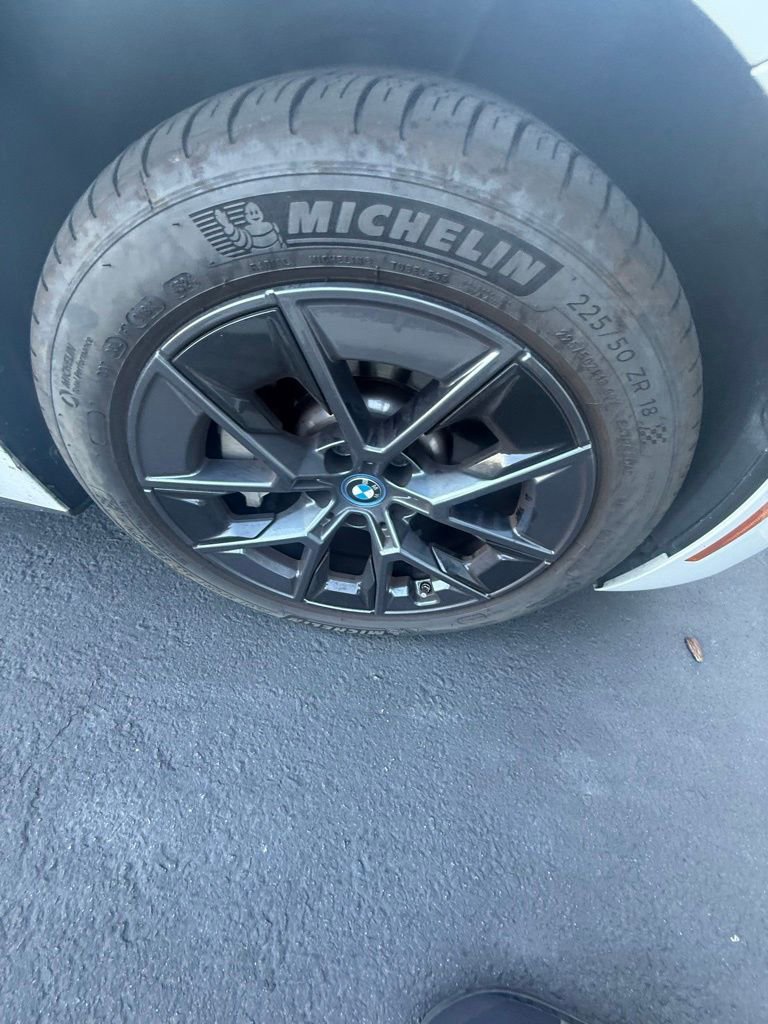 Used 2023 BMW i4 eDrive35 w/ Premium Package image 4