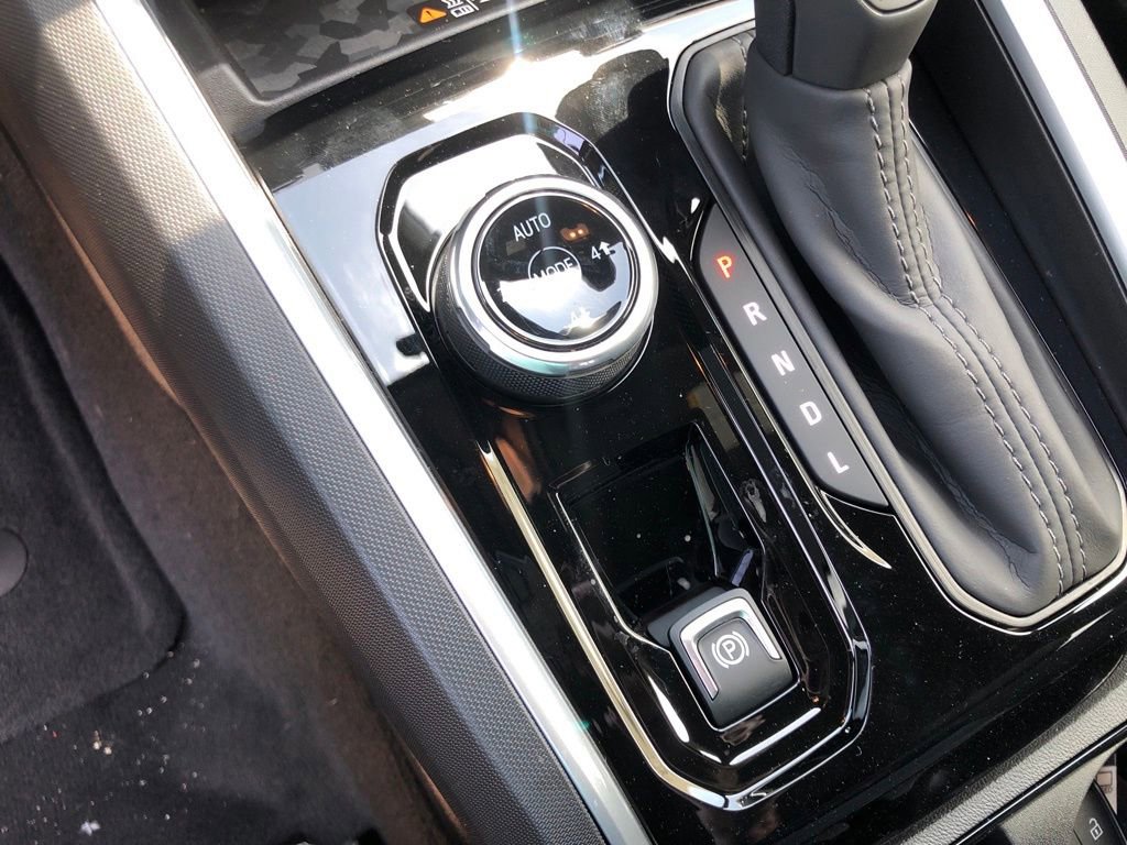 New 2025 Chevrolet Colorado Trail Boss w/ Midnight Edition AWD/4WD image 29