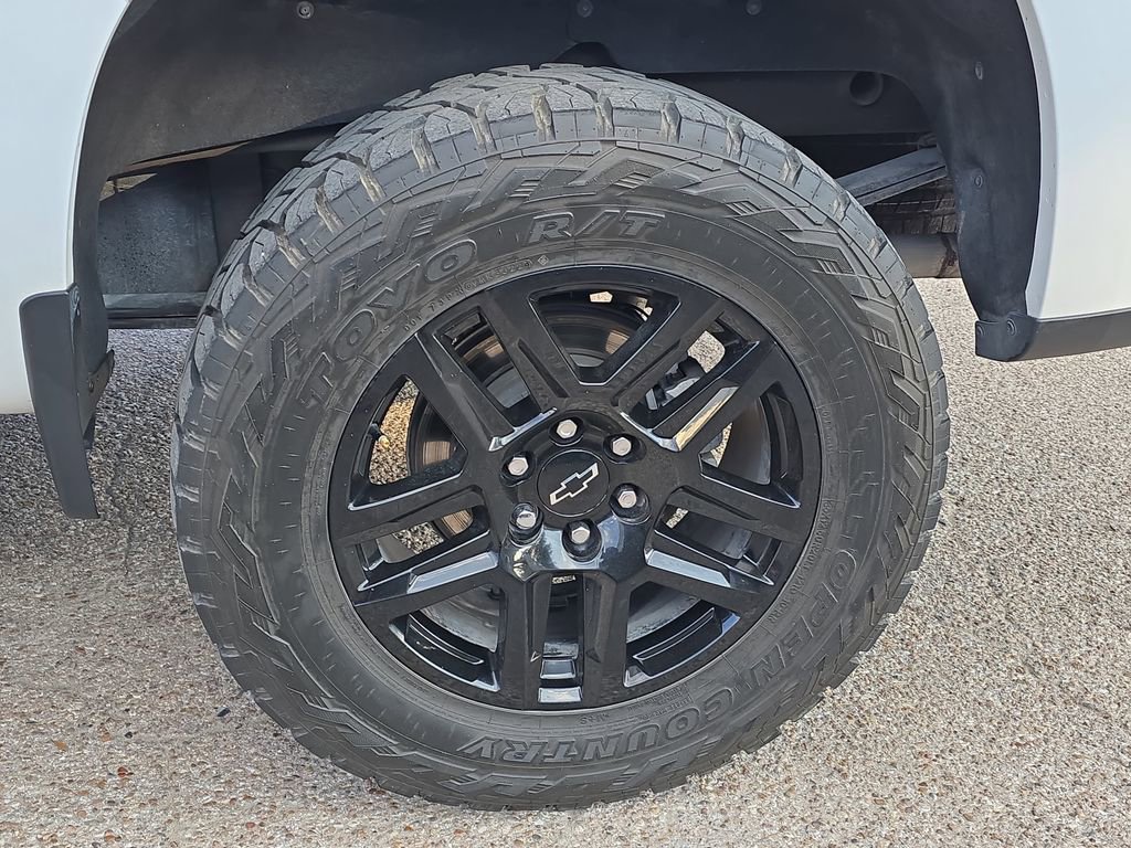 Used 2024 Chevrolet Silverado 1500 LT Trail Boss w/ LT Trail Boss Premium Package image 31