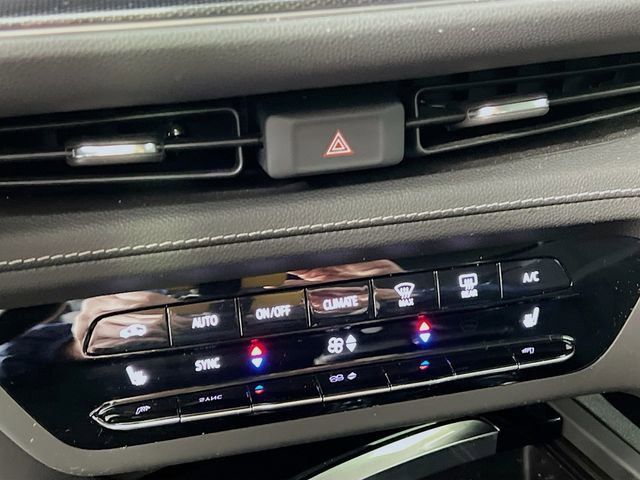 Certified 2023 Buick Envision Preferred image 13