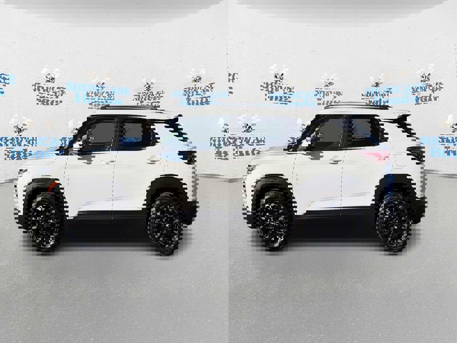 Used 2022 Chevrolet TrailBlazer LT w/ Confidence II Package image 4