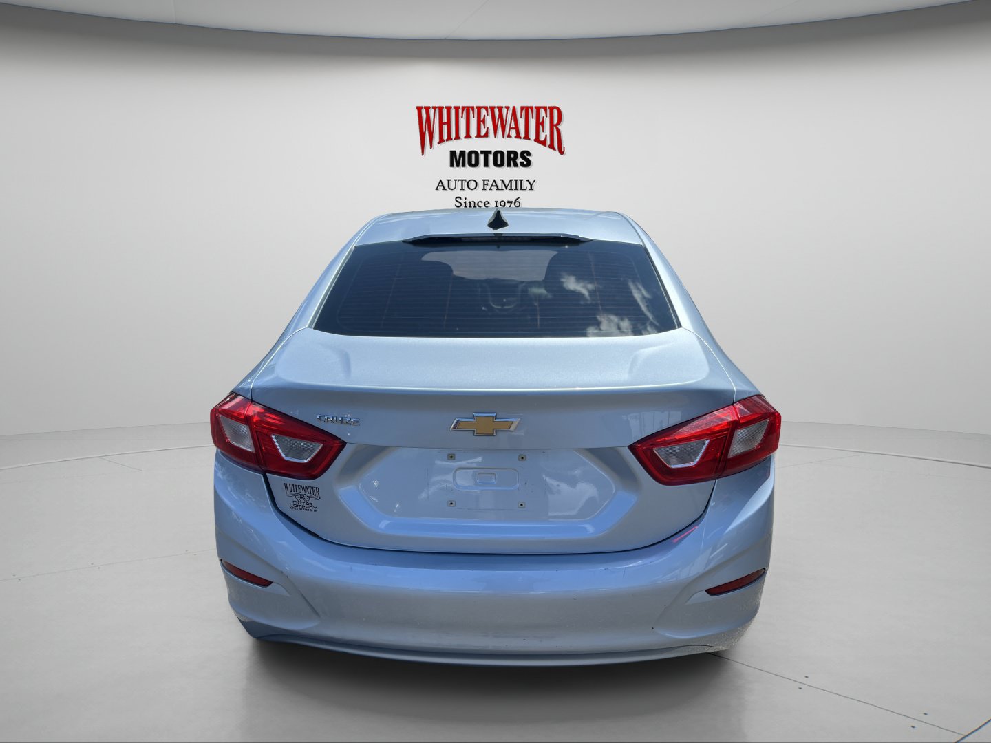 Used 2017 Chevrolet Cruze LS FWD image 6