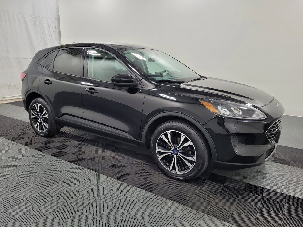 Used 2022 Ford Escape SE w/ SE Sport Appearance Package image 11